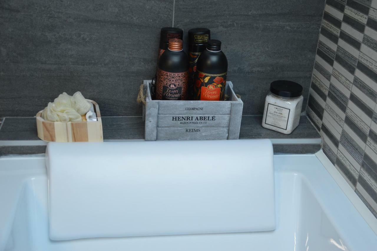 Il Nido Dei Sogni Sanzeno Apartment Ngoại thất bức ảnh